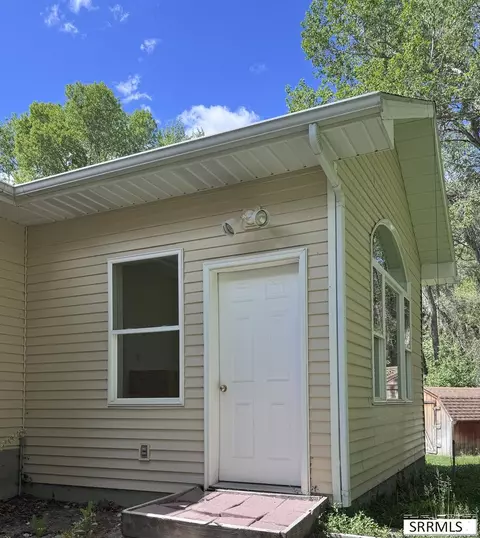 Exterior - 486 N 4154 E, Rigby, ID 83442 photo 8 of 20