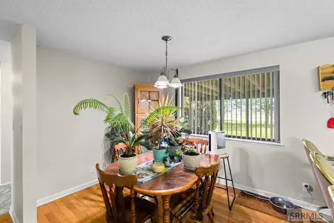 Dining - 624 W Tyhee Rd, Pocatello, ID 83202 photo 2 of 3