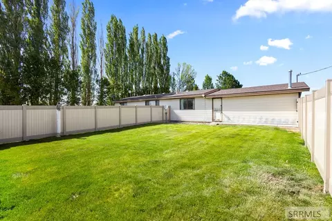Exterior - 624 W Tyhee Rd, Pocatello, ID 83202 photo 9 of 11