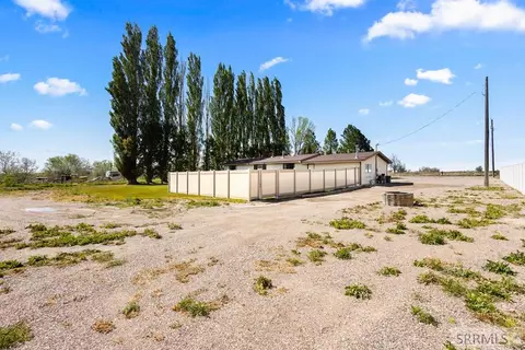 Exterior - 624 W Tyhee Rd, Pocatello, ID 83202 photo 7 of 11