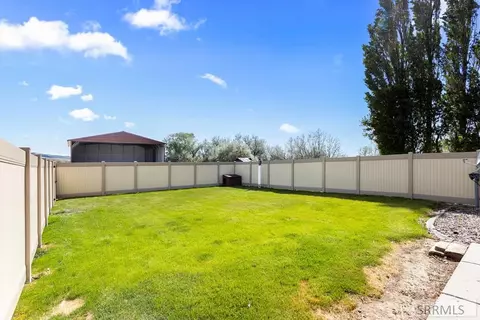 Exterior - 624 W Tyhee Rd, Pocatello, ID 83202 photo 8 of 11