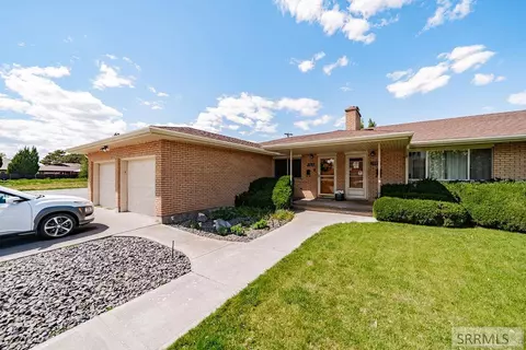 1385 Ricks St, Idaho Falls, ID 83404