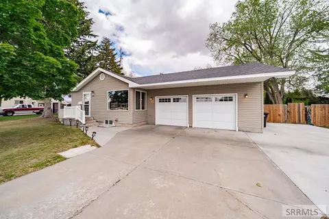 1775 Avocet Dr, Ammon, ID 83406