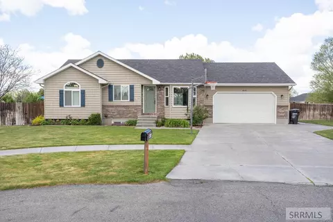 4016 E Journee Cir, Idaho Falls, ID 83406