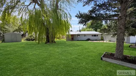 655 James Pl, Idaho Falls, ID 83401