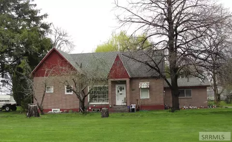 362 SE Main St, Blackfoot, ID 83221