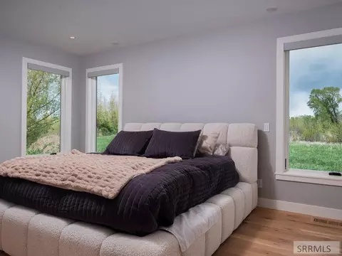 Bedroom - 7050 Fox Meadow Dr, Victor, ID 83455 photo 2 of 6