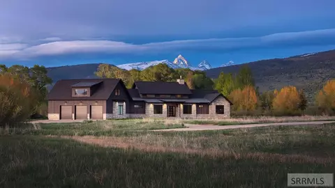 7050 Fox Meadow Dr, Victor, ID 83455