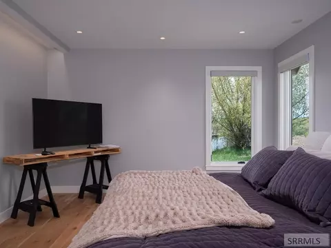 Bedroom - 7050 Fox Meadow Dr, Victor, ID 83455 photo 3 of 6