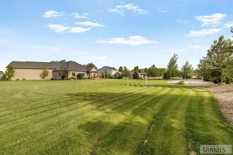Exterior - 429 N 3836 E, Rigby, ID 83442 photo 8 of 11