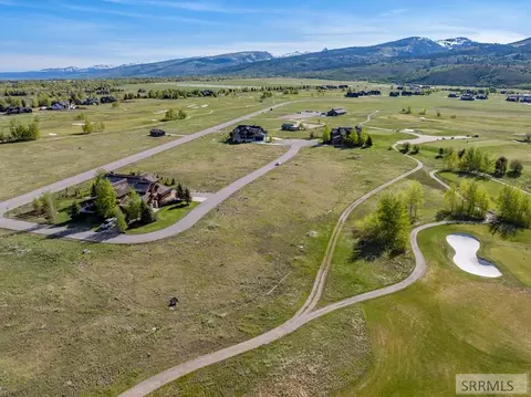103 111 Bison Dr, Victor, ID 83455 photo 2