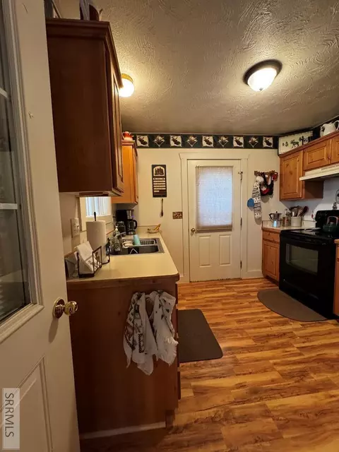 Kitchen - 447 Goosewing Dr, Irwin, ID 83428 photo 1 of 3