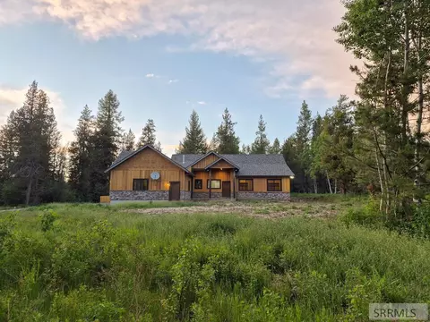4383 Granite Rdg N, Warm River, ID 83420