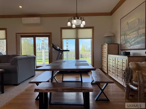 Dining - 709 E 800 N, Firth, ID 83236 photo 1 of 3