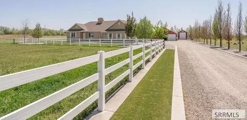 Exterior - 709 E 800 N, Firth, ID 83236 photo 2 of 6