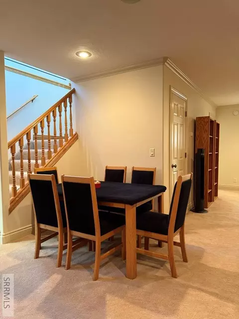 Dining - 709 E 800 N, Firth, ID 83236 photo 2 of 3