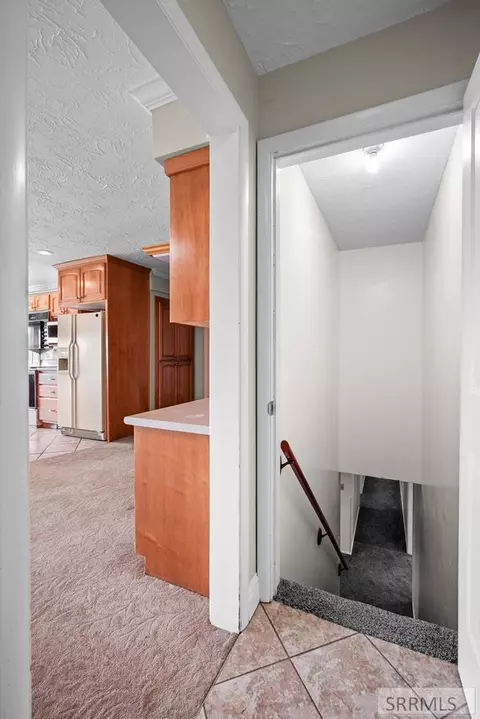 Entry Way - 1286 W 200 S, Pingree, ID 83262 photo 6 of 6