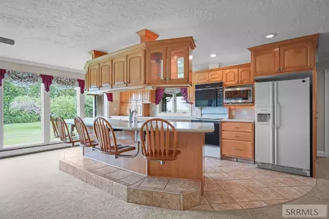 Kitchen - 1286 W 200 S, Pingree, ID 83262 photo 3 of 6