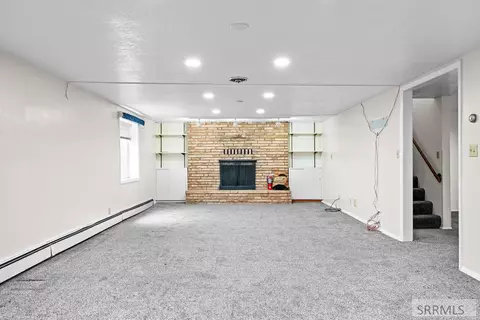 Living - 1286 W 200 S, Pingree, ID 83262 photo 4 of 6
