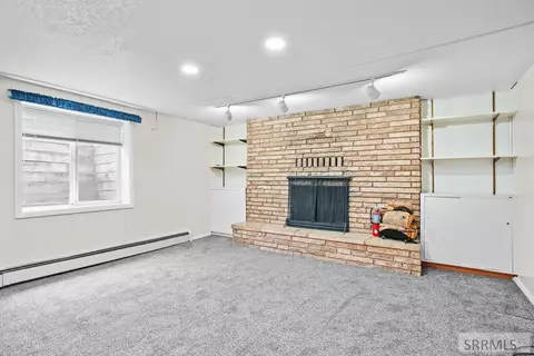 Living - 1286 W 200 S, Pingree, ID 83262 photo 5 of 6