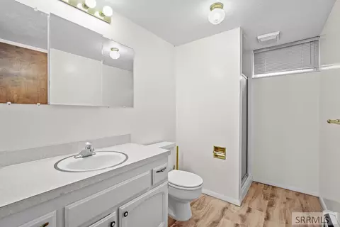 Bath - 1286 W 200 S, Pingree, ID 83262 photo 6 of 7
