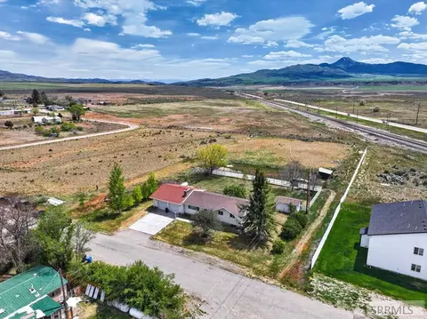 View/Area - 70 E 3rd St S, Downey, ID 83234 photo 1 of 4