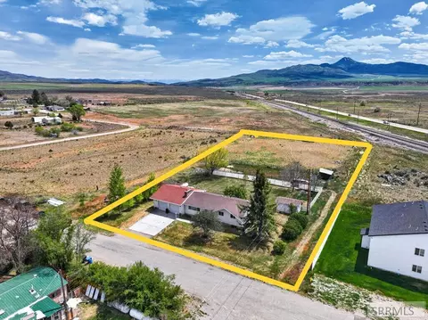 View/Area - 70 E 3rd St S, Downey, ID 83234 photo 4 of 4