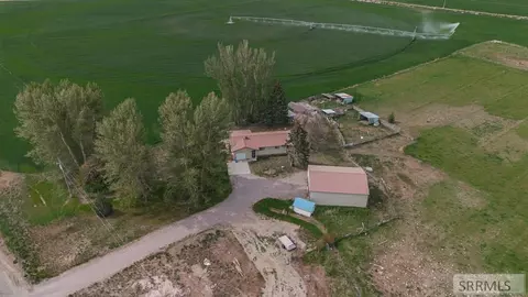 195 N Bassett Rd, Roberts, ID 83444