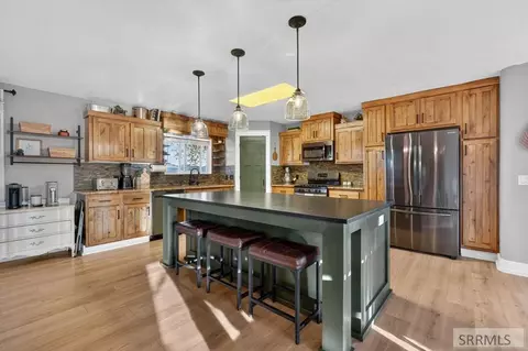 Kitchen - 13863 S Robin Rd, Arimo, ID 83214 photo 1 of 6