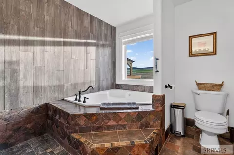 Bath - 13863 S Robin Rd, Arimo, ID 83214 photo 2 of 3
