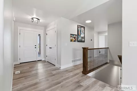 Entry Way - 4148 E 74 N, Rigby, ID 83442 photo 1 of 2