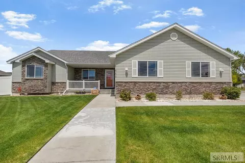 660 Regency Ln, Idaho Falls, ID 83402