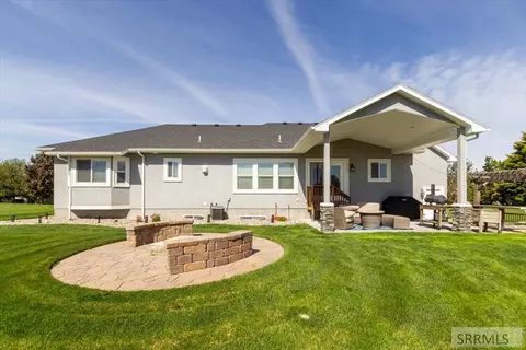 Exterior - 653 S 4th E, Rexburg, ID 83440 photo 8 of 12