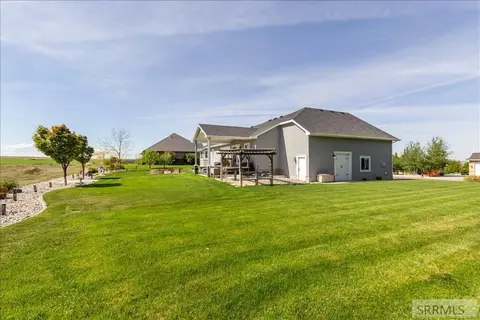 Exterior - 653 S 4th E, Rexburg, ID 83440 photo 7 of 12