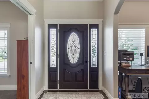Entry Way - 653 S 4th E, Rexburg, ID 83440 photo 1 of 1