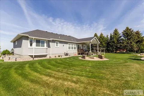 Exterior - 653 S 4th E, Rexburg, ID 83440 photo 9 of 12