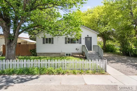 448 N 1st W, Ririe, ID 83443