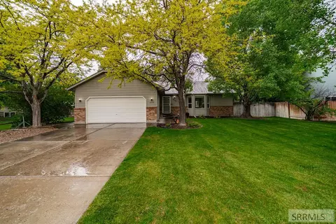 3434 Creek Side Dr, Idaho Falls, ID 83404