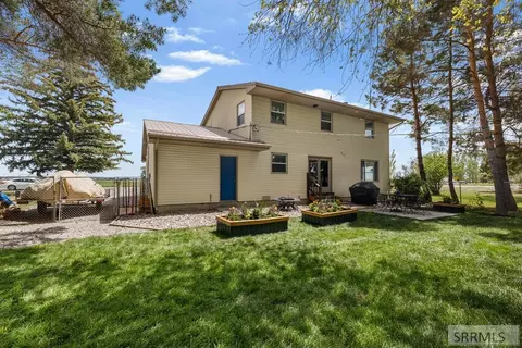 Exterior - 653 N 3300 E, Menan, ID 83434 photo 3 of 3