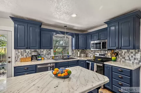 Kitchen - 653 N 3300 E, Menan, ID 83434 photo 2 of 4
