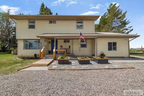 653 N 3300 E, Menan, ID 83434