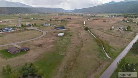 162 River Run Ct, Irwin, ID 83428 photo 2
