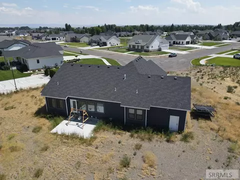 Exterior - 1104 Cypress Loop, Rexburg, ID 83440 photo 10 of 15