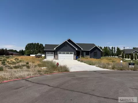 Exterior - 1104 Cypress Loop, Rexburg, ID 83440 photo 2 of 15