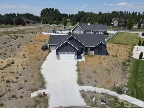 Exterior - 1104 Cypress Loop, Rexburg, ID 83440 photo 5 of 15