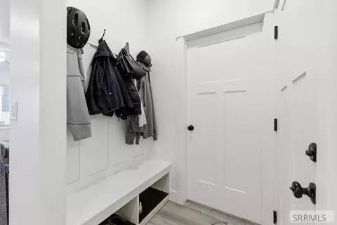 Entry Way - 2857 E Brooklyn St, Idaho Falls, ID 83401 photo 2 of 3