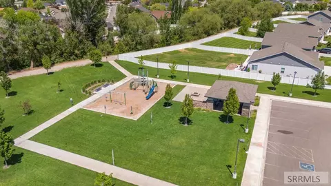 View/Area - 2857 E Brooklyn St, Idaho Falls, ID 83401 photo 6 of 6