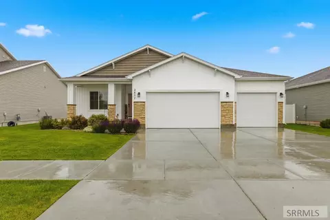 2857 E Brooklyn St, Idaho Falls, ID 83401