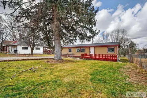 228 Mckinley Ave, American Falls, ID 83211