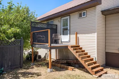 Exterior - 1225 N 885 E, Shelley, ID 83274 photo 8 of 12
